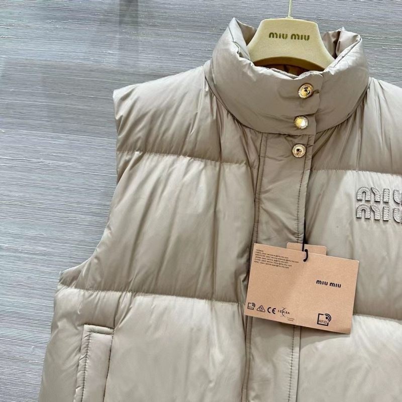 Miu Miu Gilet